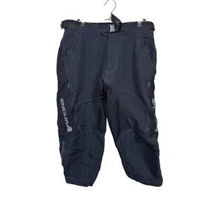 Endura Hummvee 3/4 Shorts Pants Mens Medium Black Integrated Belt Cycling MTB